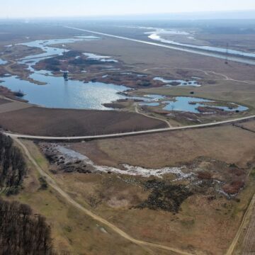 Ministerul Mediului a interzis pescuitul în două lacuri din județul Bacău aflate în situri Natura 2000